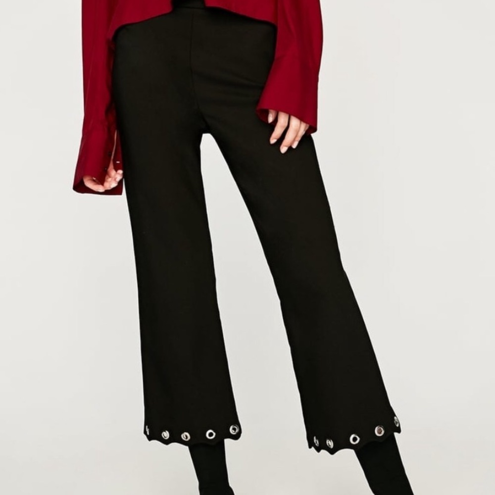 Zara Woman Black Cropped Pants Scalloped Hem